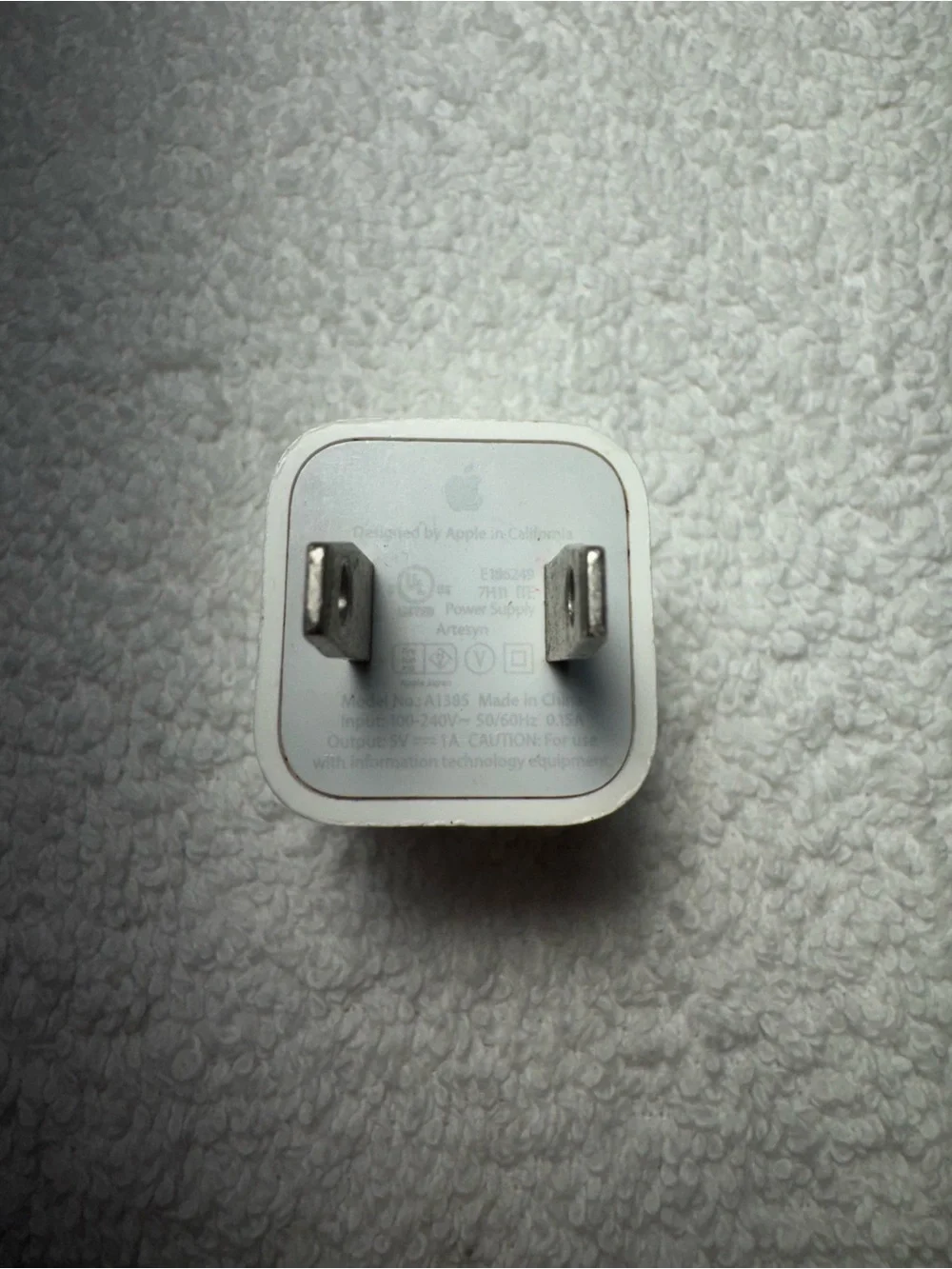 Genuine OEM Apple A1385 5W USB Travel Power Adapter Cube Charger